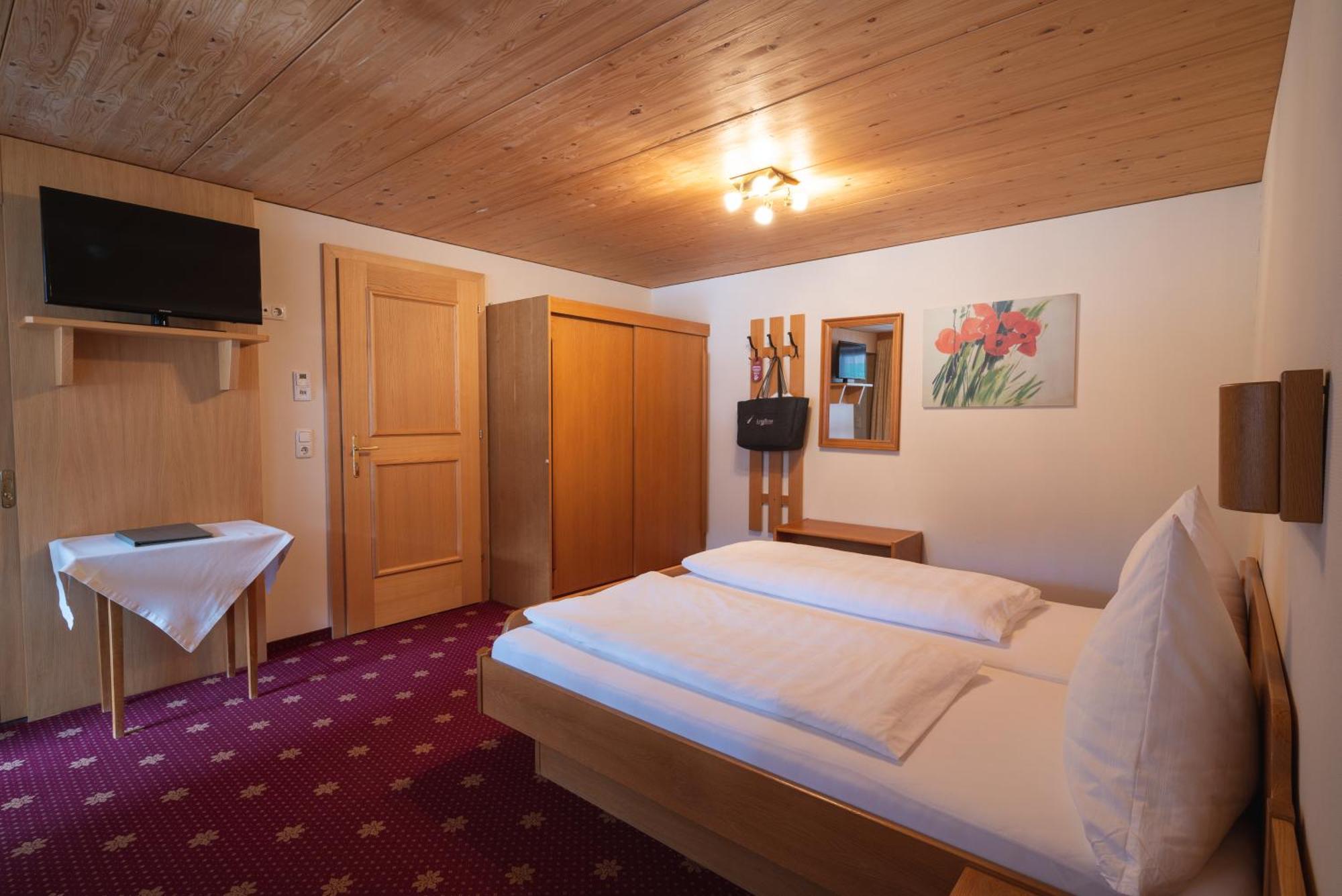 Hotel Alpenblume Дамулс Екстериор снимка